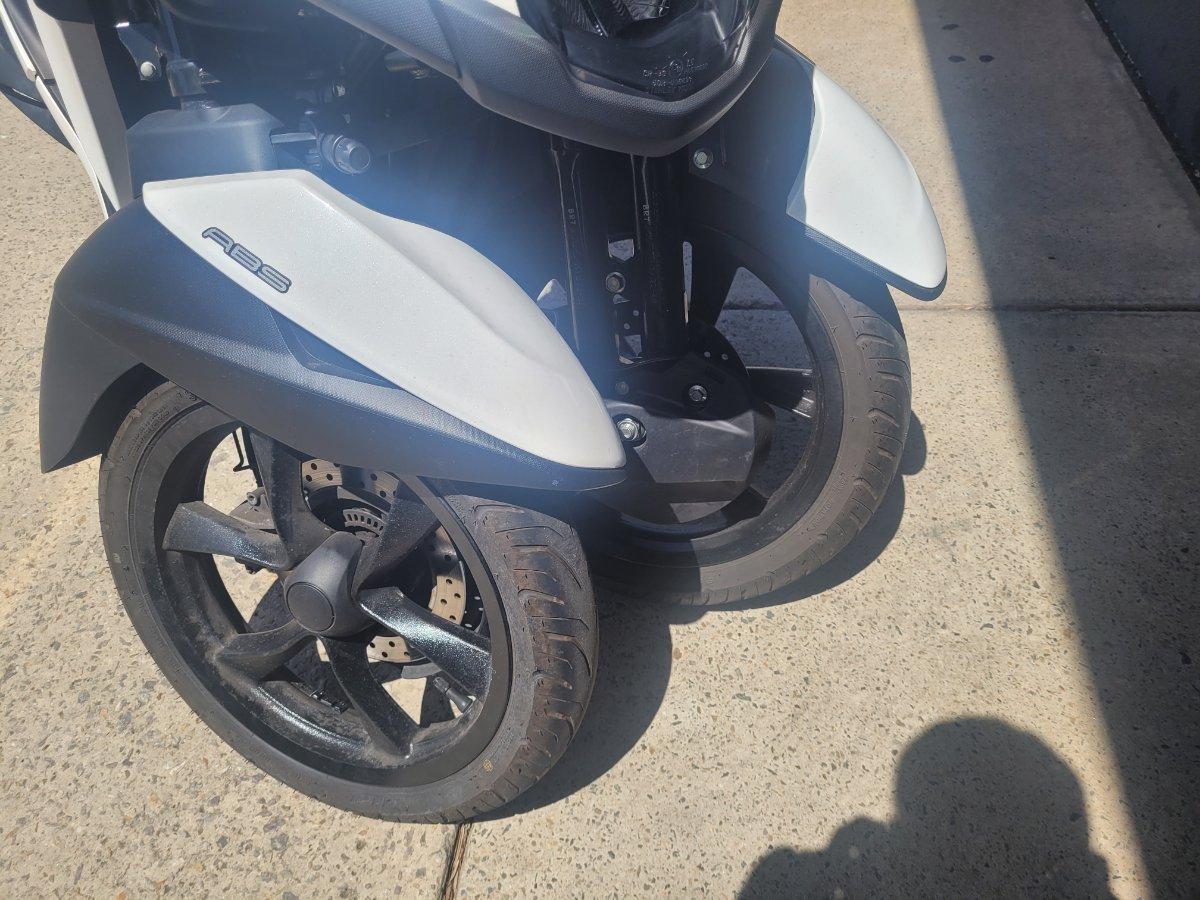 2021 YAMAHA TRICITY 155 SCOOTER