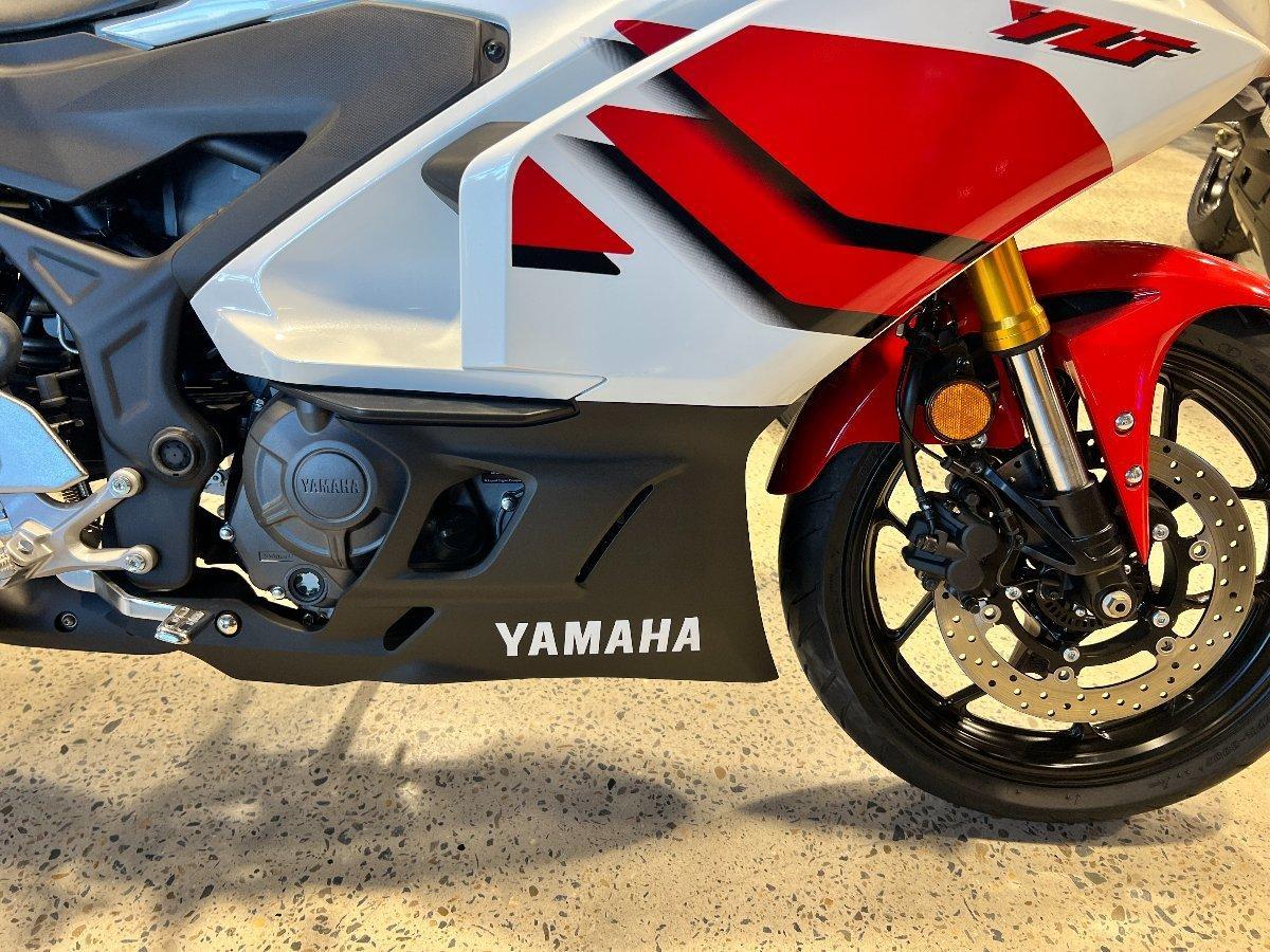 2026 YAMAHA YZF-R3 70TH ANNIVERSARY SPORTS
