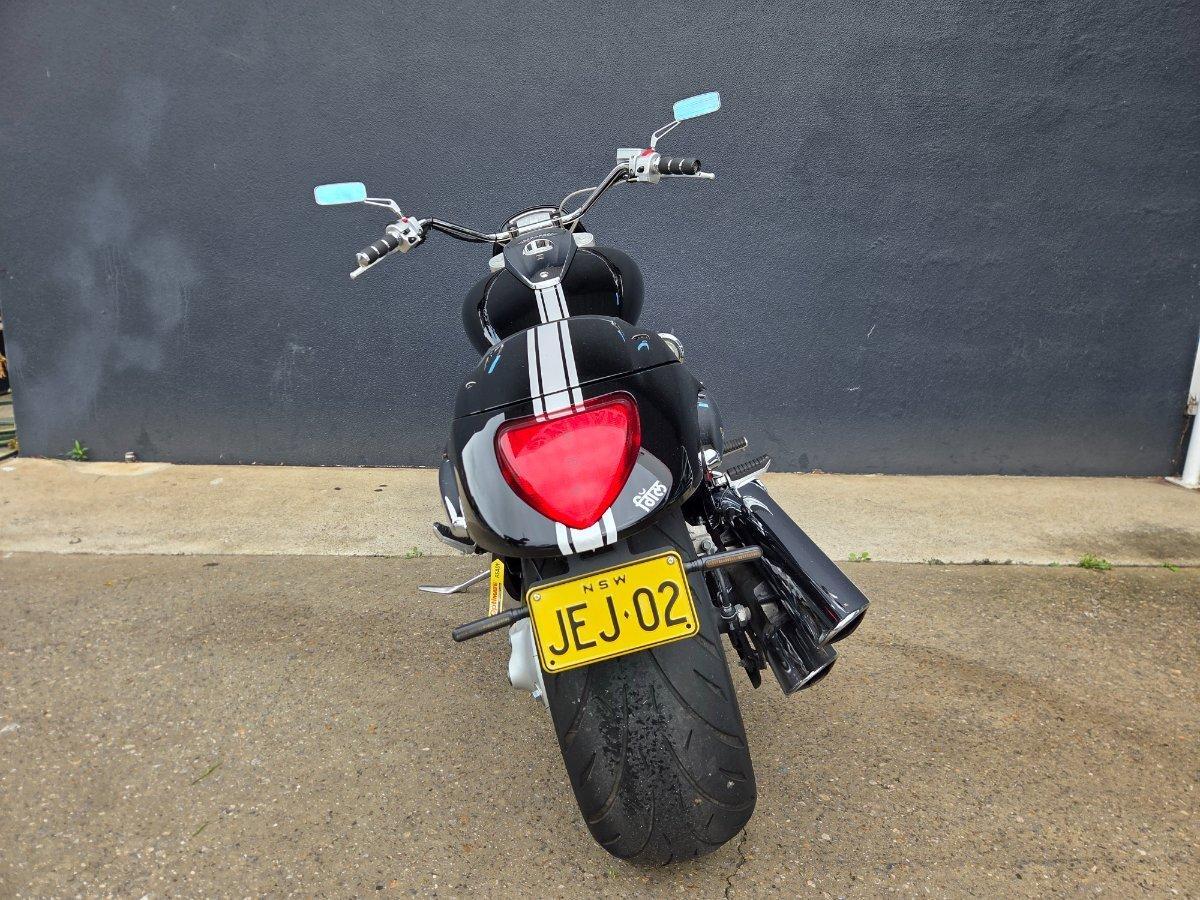 2012 SUZUKI VZR 1800 BOULEVARD (M109R) CRUISER