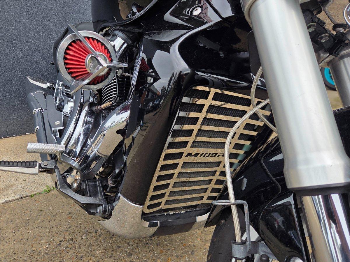 2012 SUZUKI VZR 1800 BOULEVARD (M109R) CRUISER