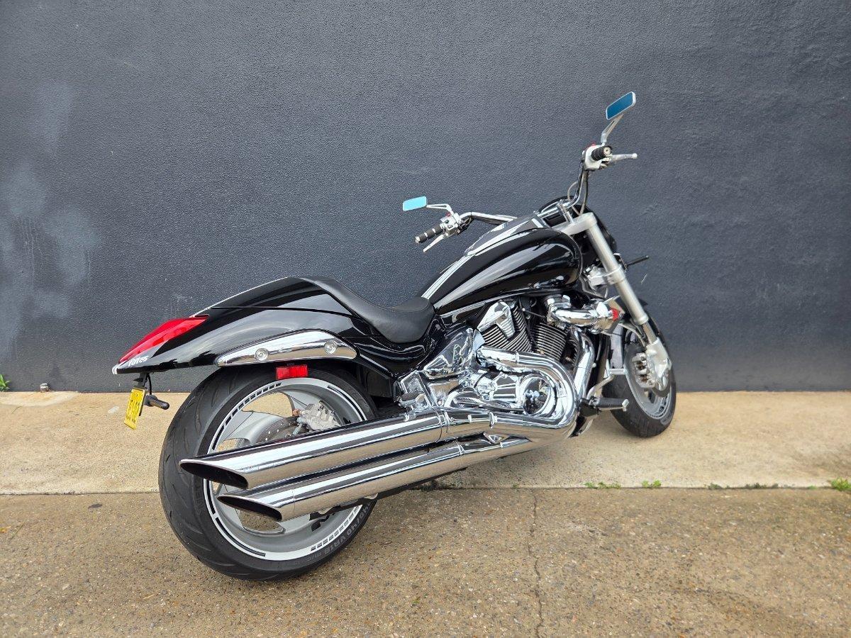 2012 SUZUKI VZR 1800 BOULEVARD (M109R) CRUISER