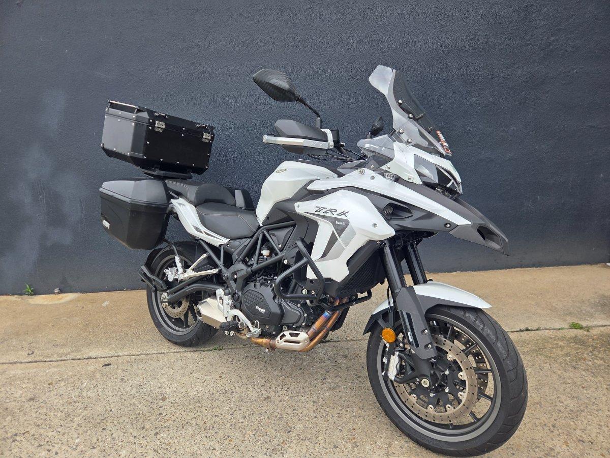 2022 BENELLI TRK 502X ROAD