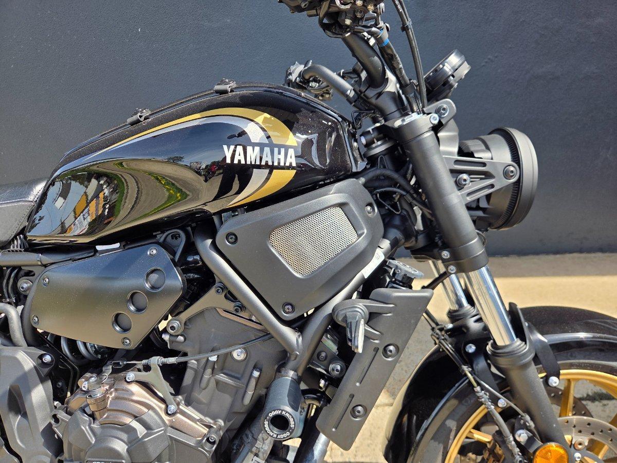 2023 YAMAHA XSR700 ROAD