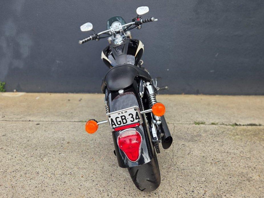 2009 TRIUMPH AMERICA CRUISER