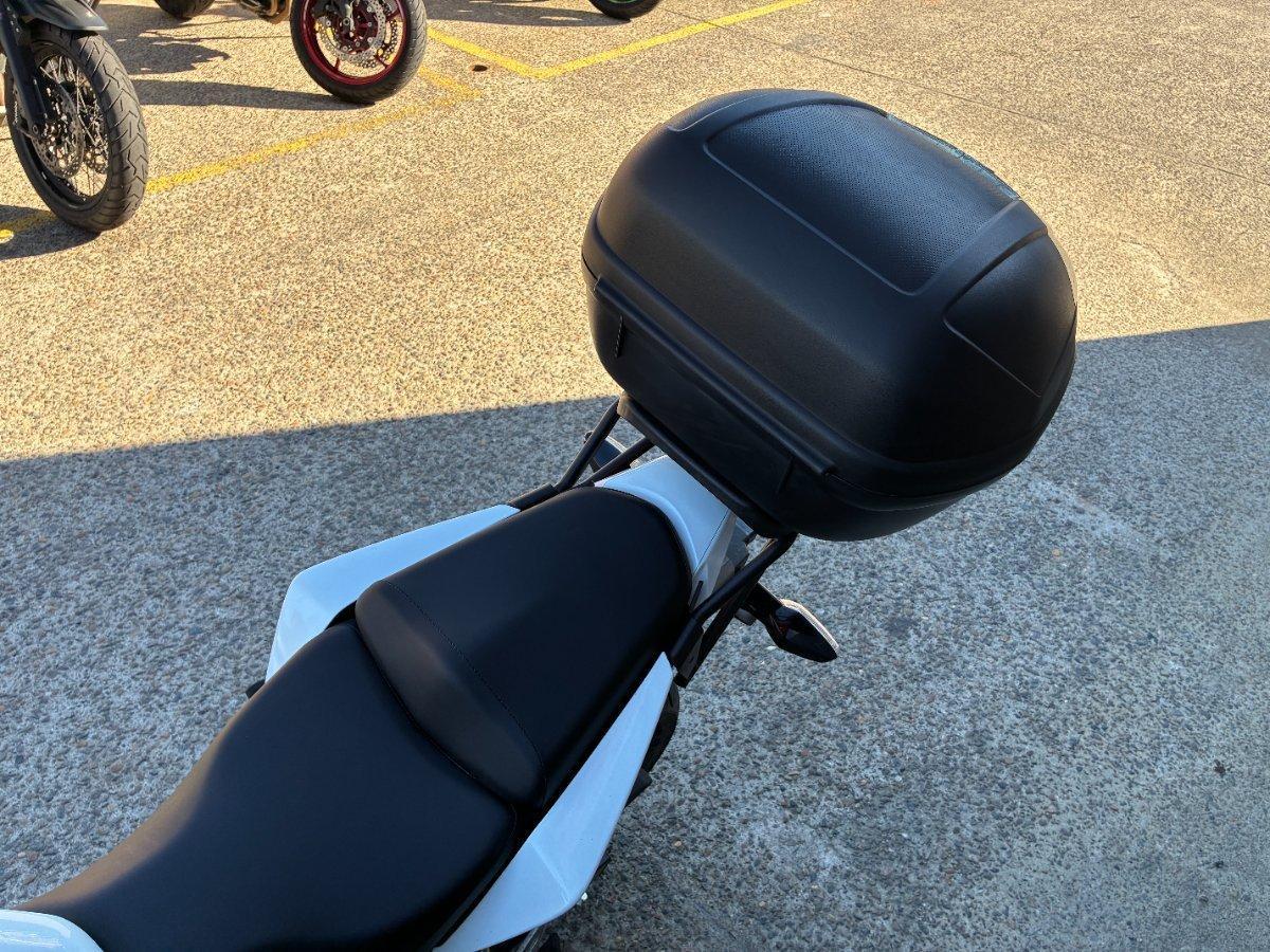 2015 HONDA CB300F (ABS) ROAD