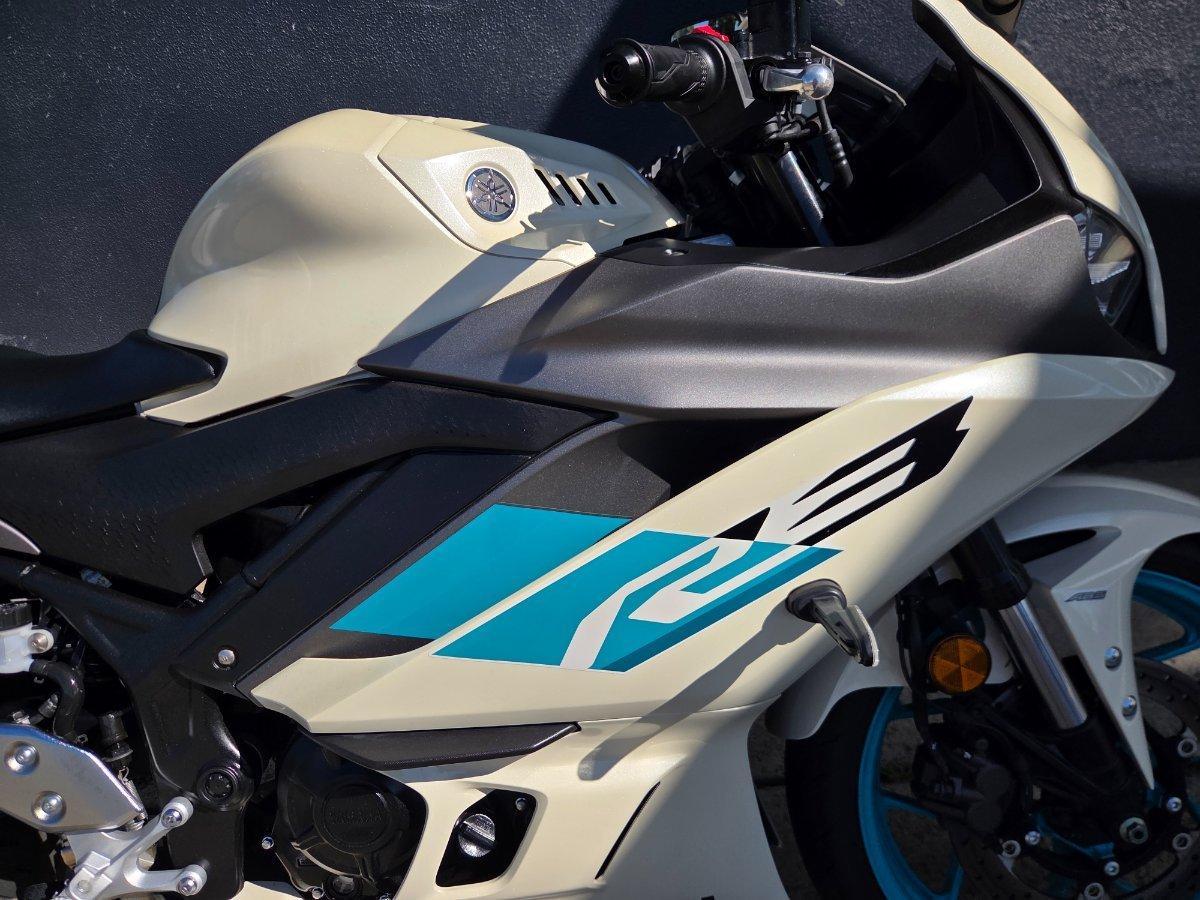 2024 YAMAHA YZF-R3 (YZF-R3A) SPORTS