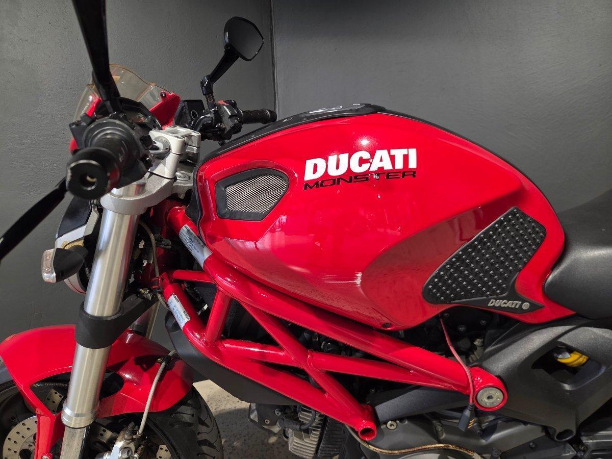 2009 DUCATI MONSTER 696+ ROAD