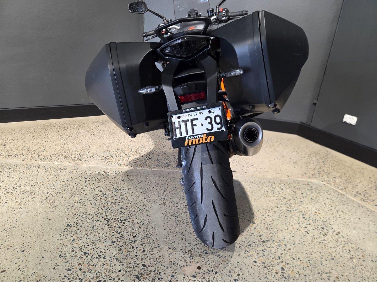 2016 KTM 1290 SUPER DUKE R SPORTS