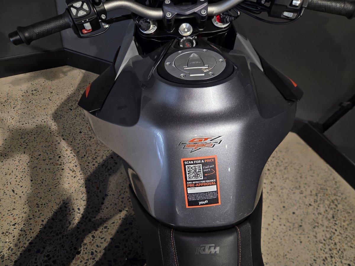 2016 KTM 1290 SUPER DUKE R SPORTS