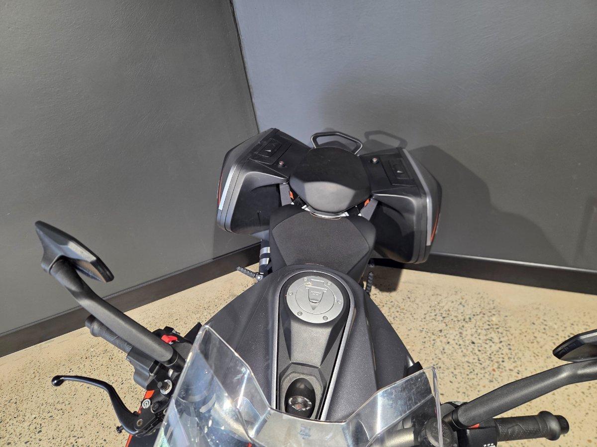 2016 KTM 1290 SUPER DUKE R SPORTS