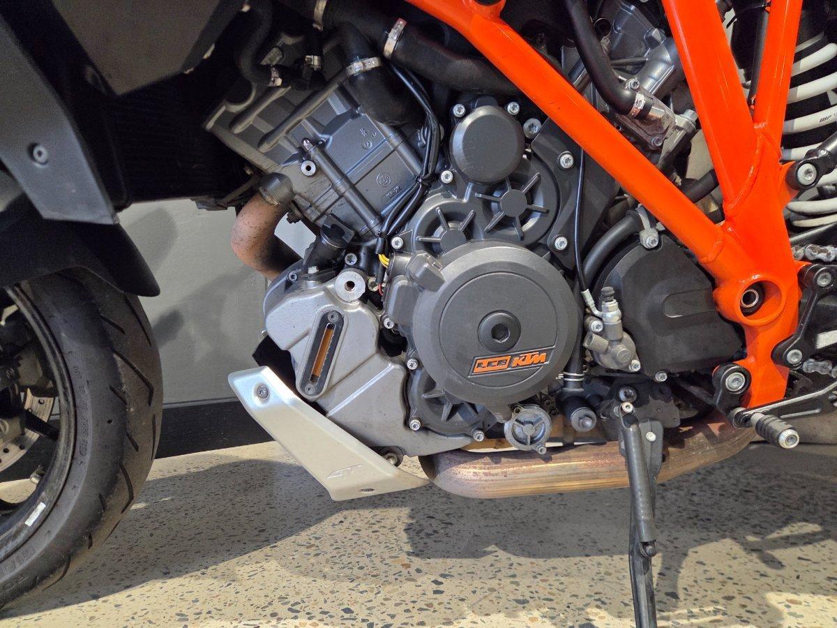 2016 KTM 1290 SUPER DUKE R SPORTS
