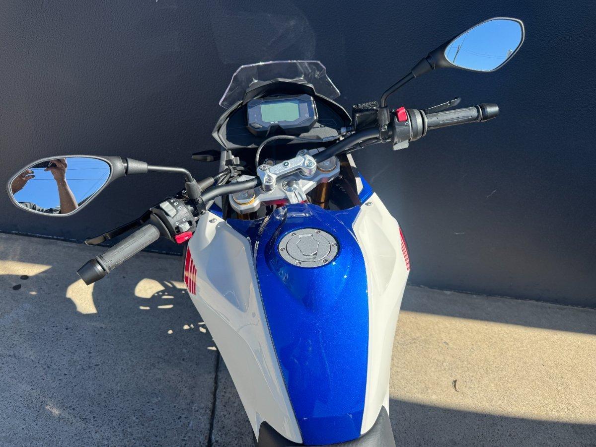 2025 BMW G 310 GS DUAL SPORTS