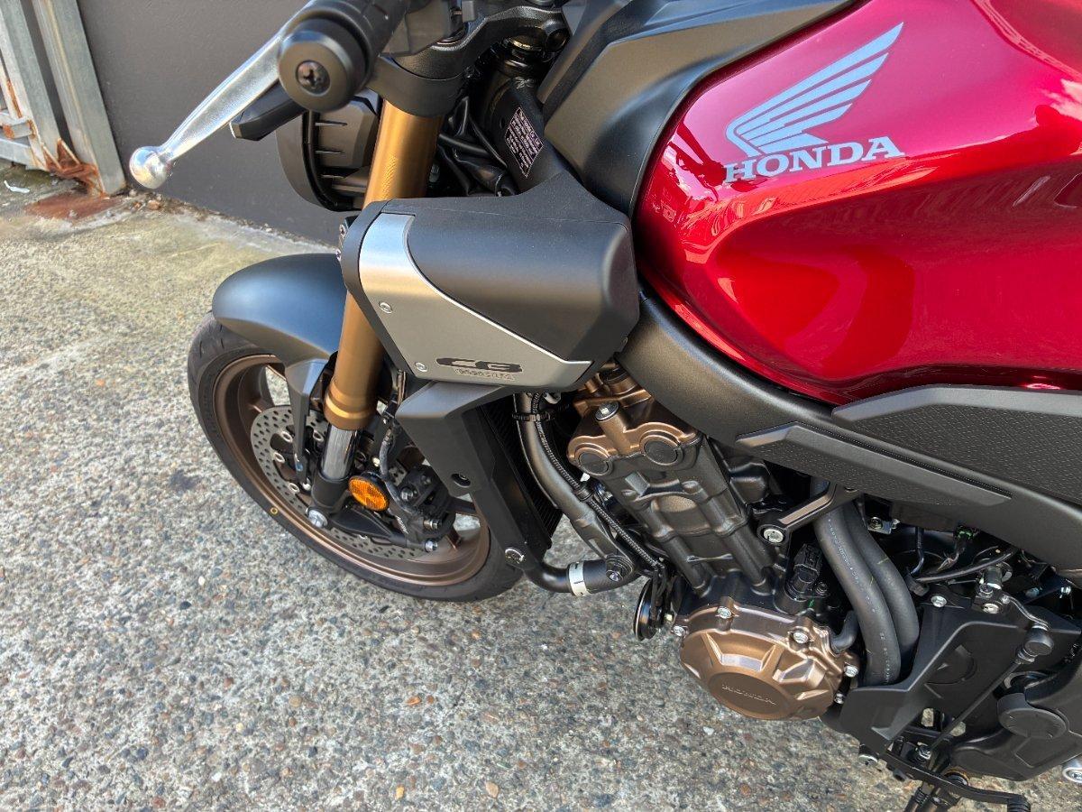 2025 HONDA CB650R SPORTS