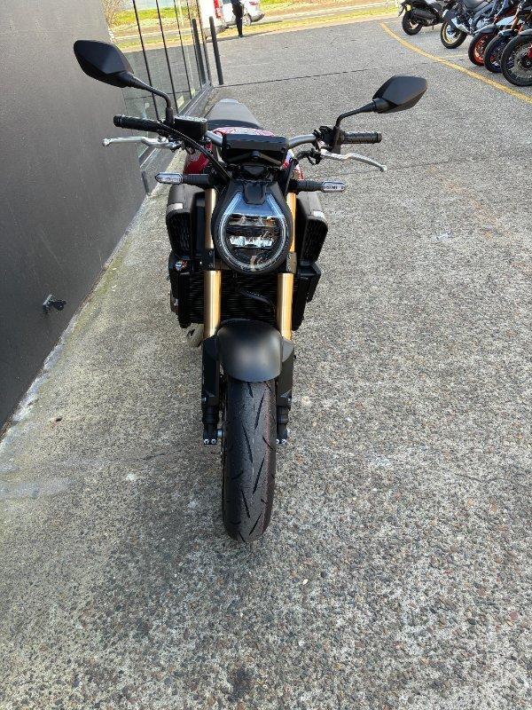 2025 HONDA CB650R SPORTS