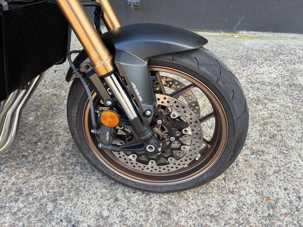 2025 HONDA CB650R SPORTS