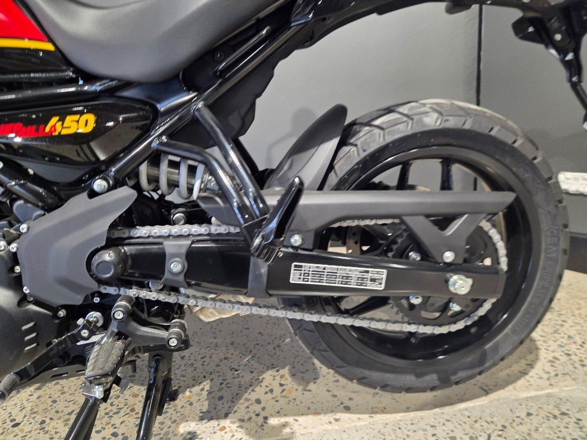 2025 ROYAL ENFIELD GUERILLA 450 ROAD