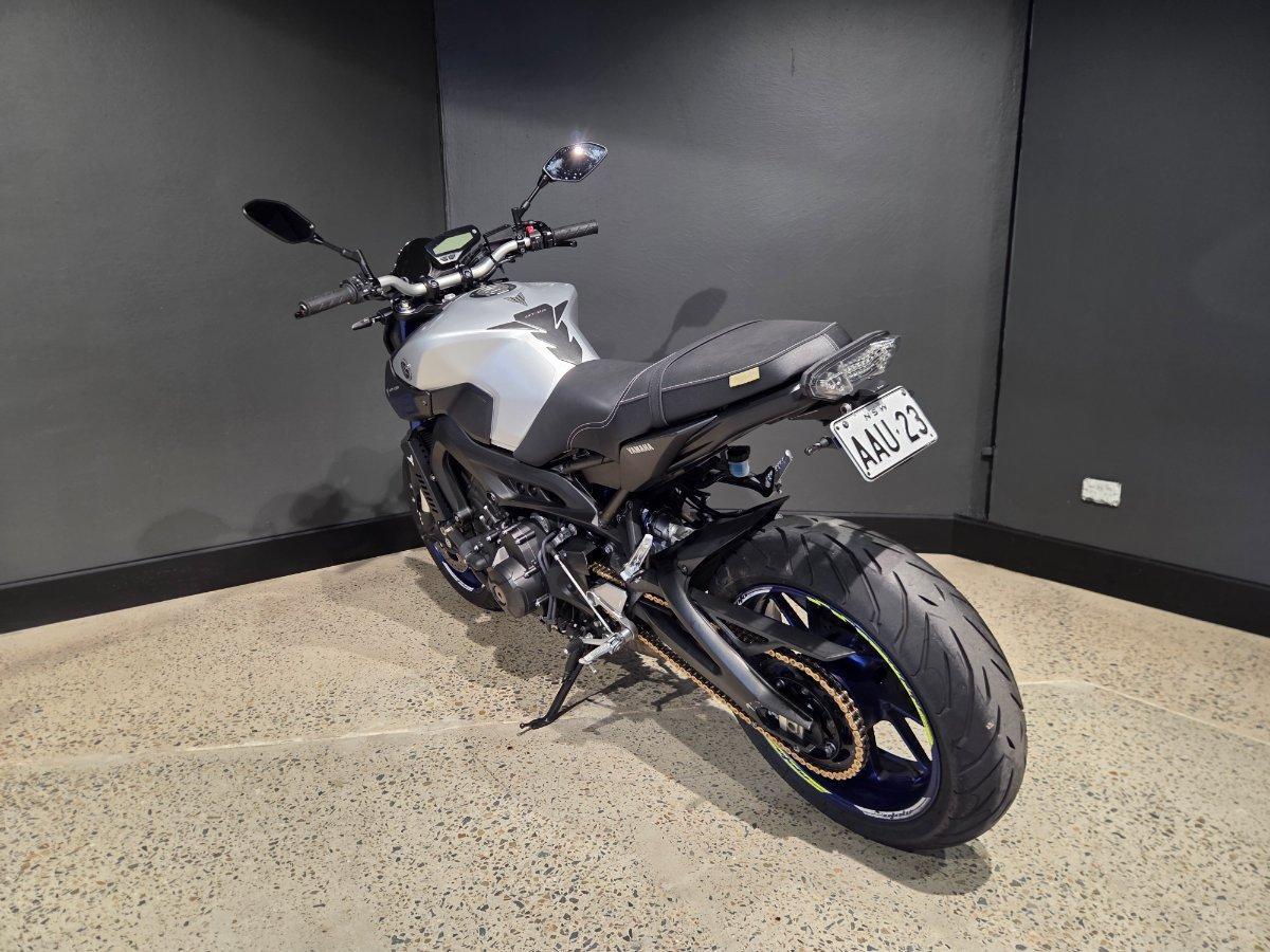 2016 YAMAHA MT-09 SPORTS