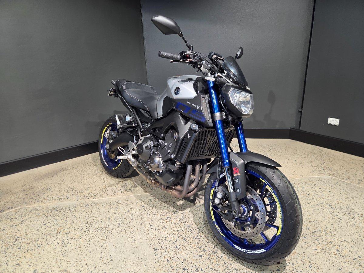 2016 YAMAHA MT-09 SPORTS