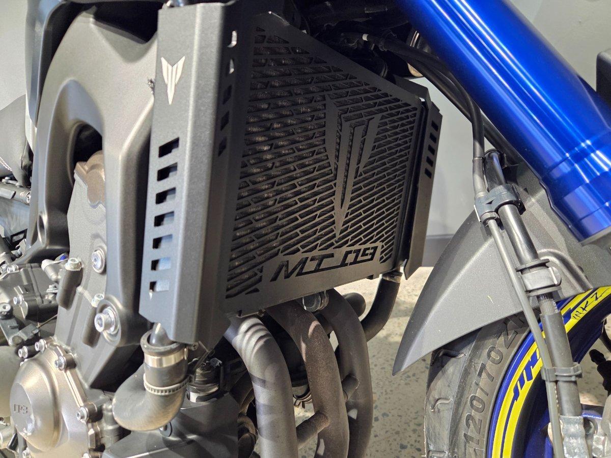 2016 YAMAHA MT-09 SPORTS