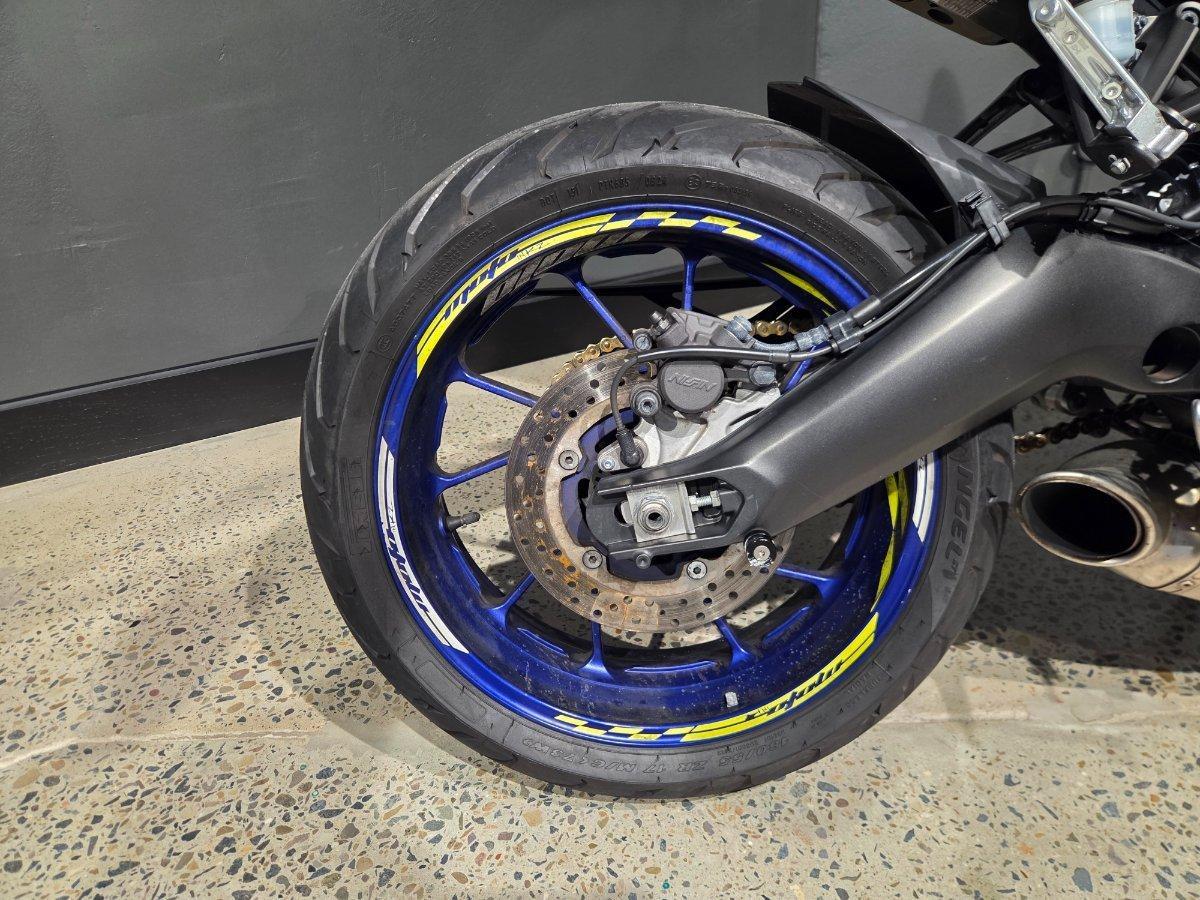 2016 YAMAHA MT-09 SPORTS