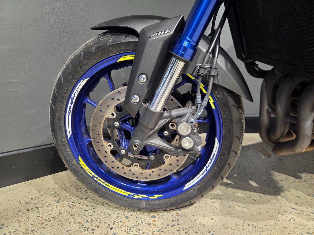 2016 YAMAHA MT-09 SPORTS