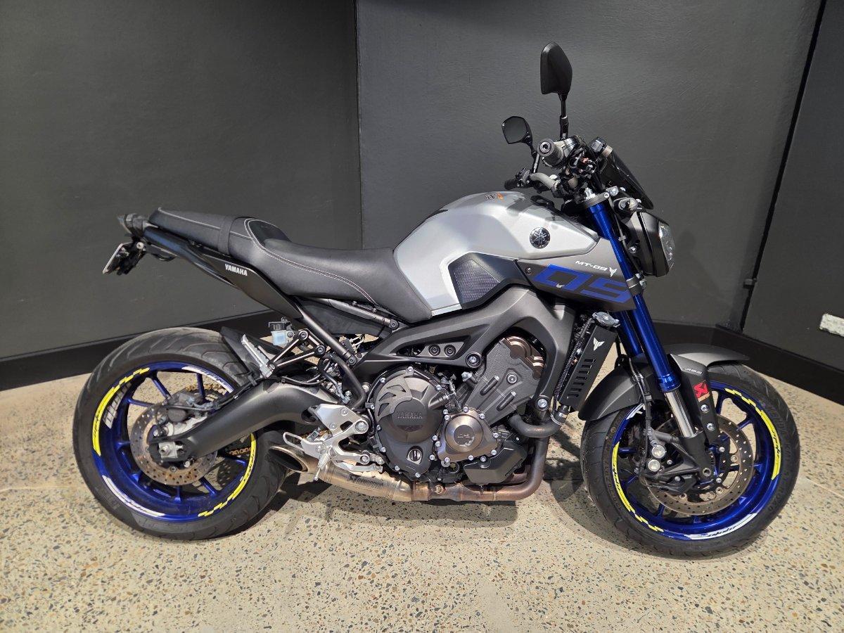 2016 YAMAHA MT-09 SPORTS