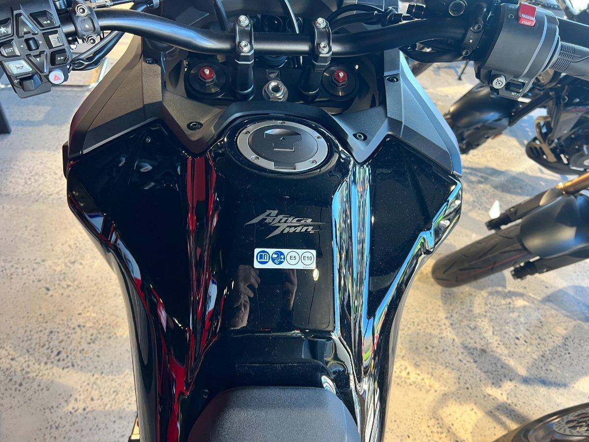 2026 HONDA CRF1100F AFRICA TWIN (ABS) DUAL SPORTS