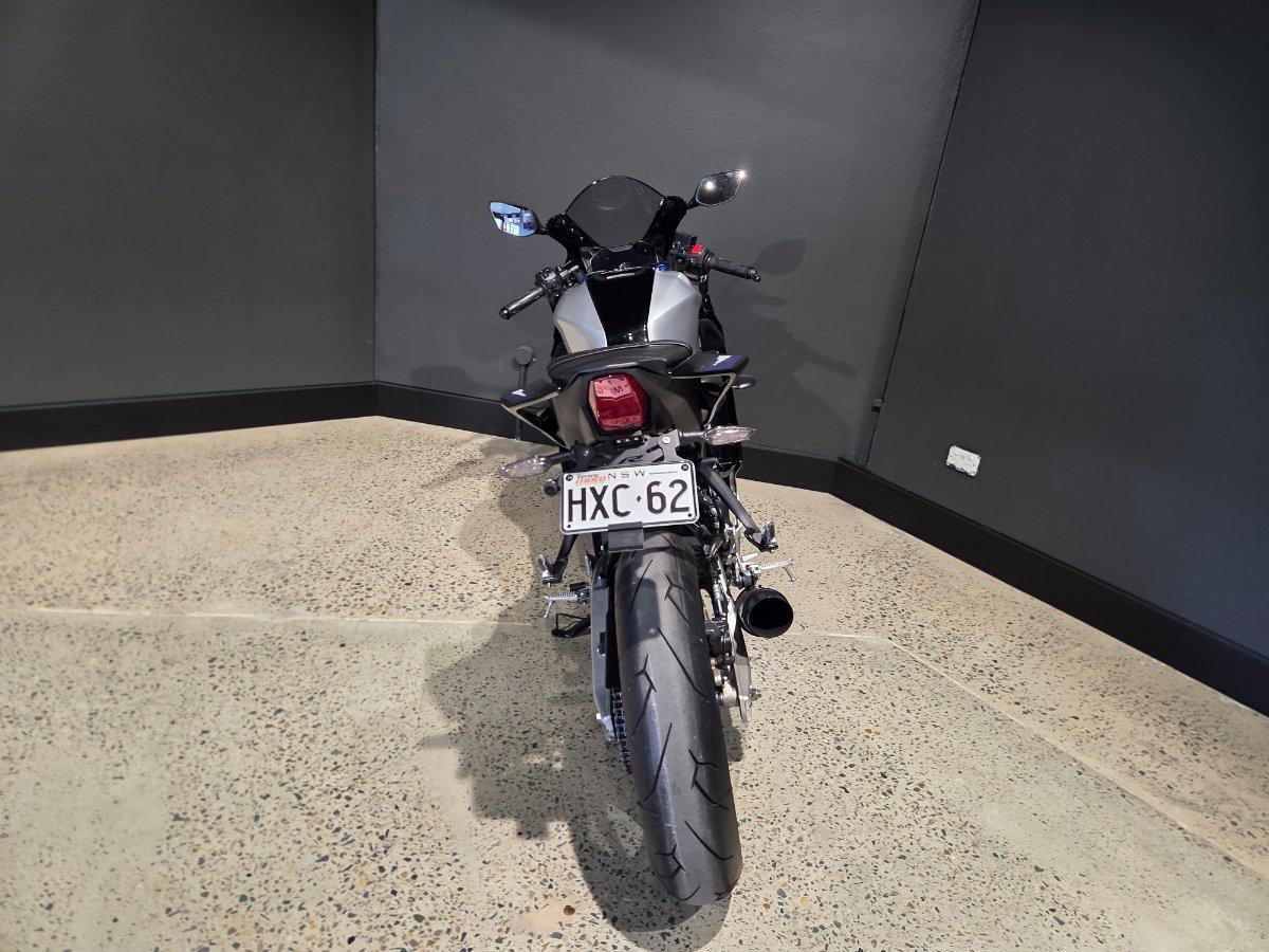 2024 YAMAHA YZF-R15M SPORTS