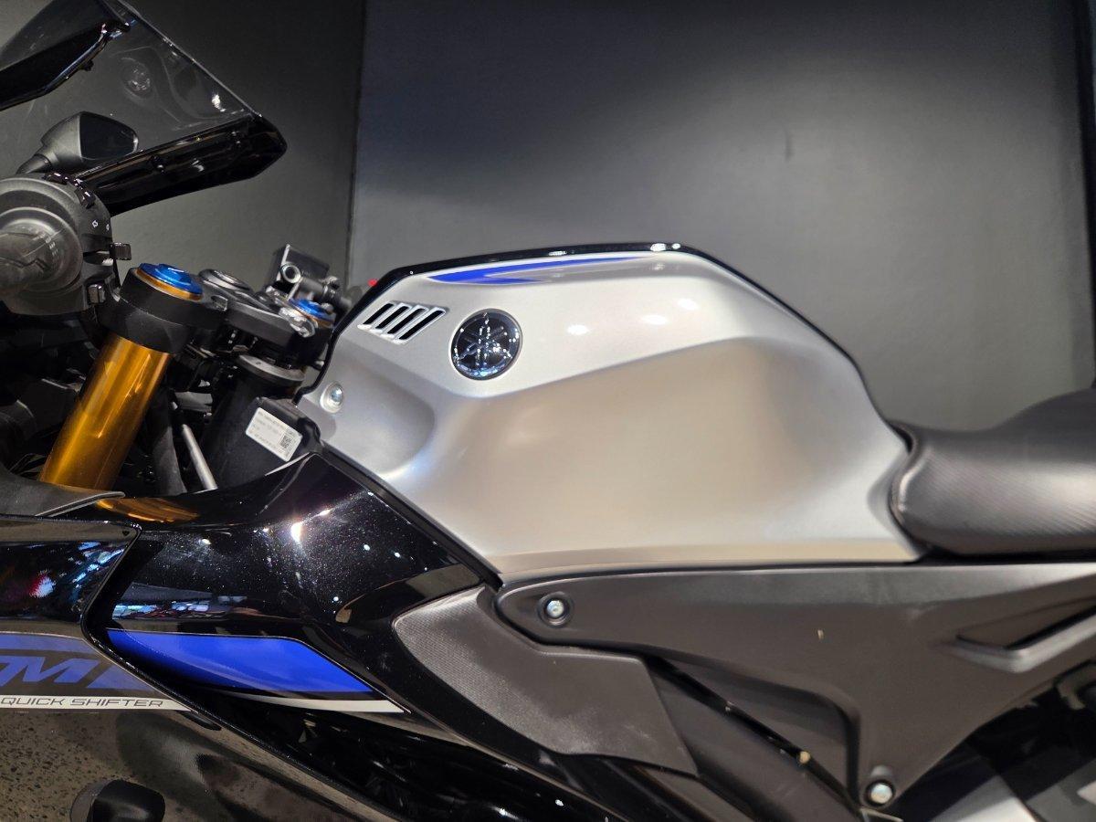 2024 YAMAHA YZF-R15M SPORTS