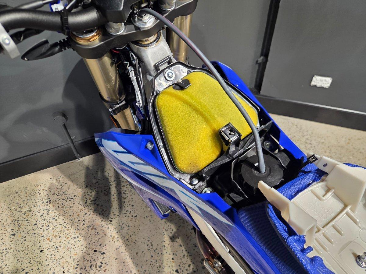 2025 YAMAHA WR250F ENDURO