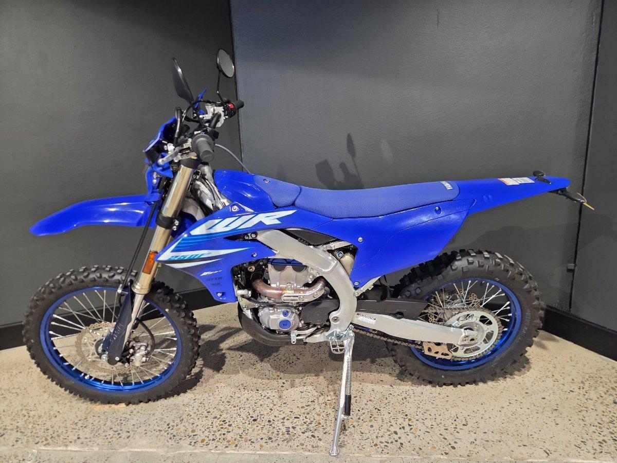 2025 YAMAHA WR250F ENDURO