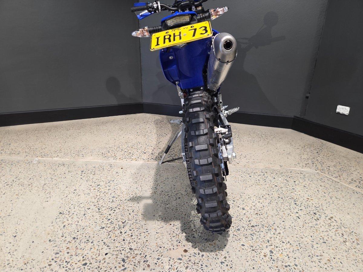 2025 YAMAHA WR250F ENDURO