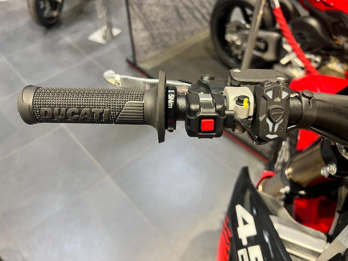 2026 DUCATI DESMO 450 MX FACTORY MOTOCROSS