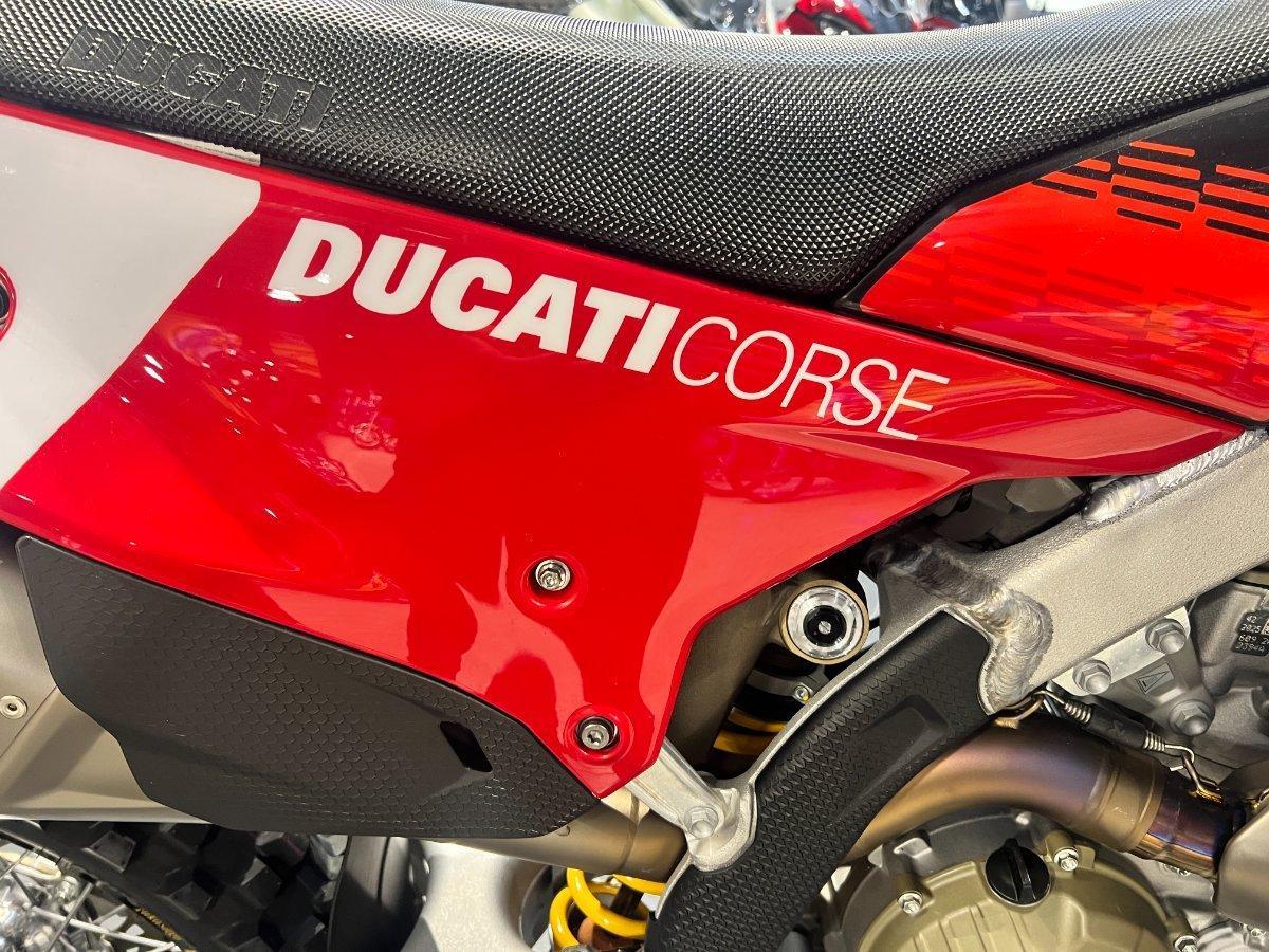 2026 DUCATI DESMO 450 MX FACTORY MOTOCROSS