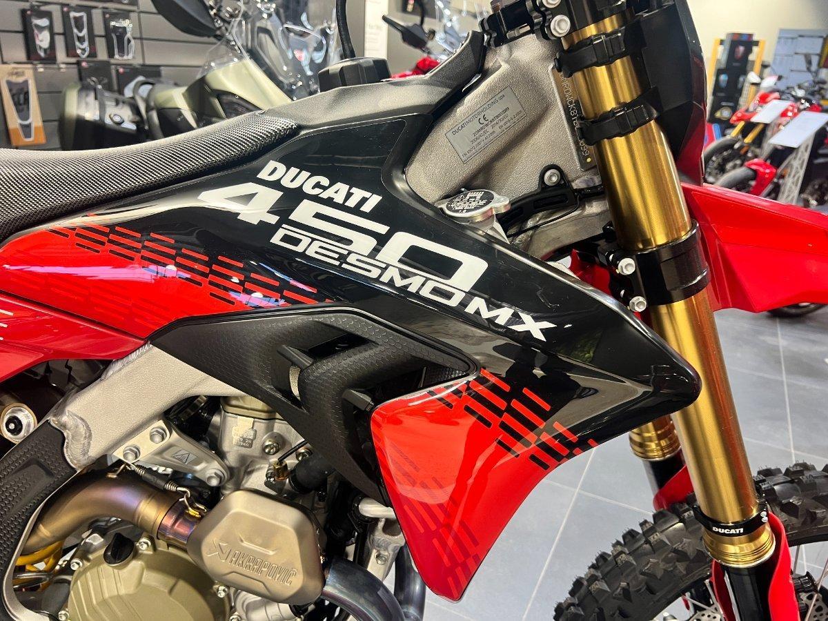 2026 DUCATI DESMO 450 MX FACTORY MOTOCROSS