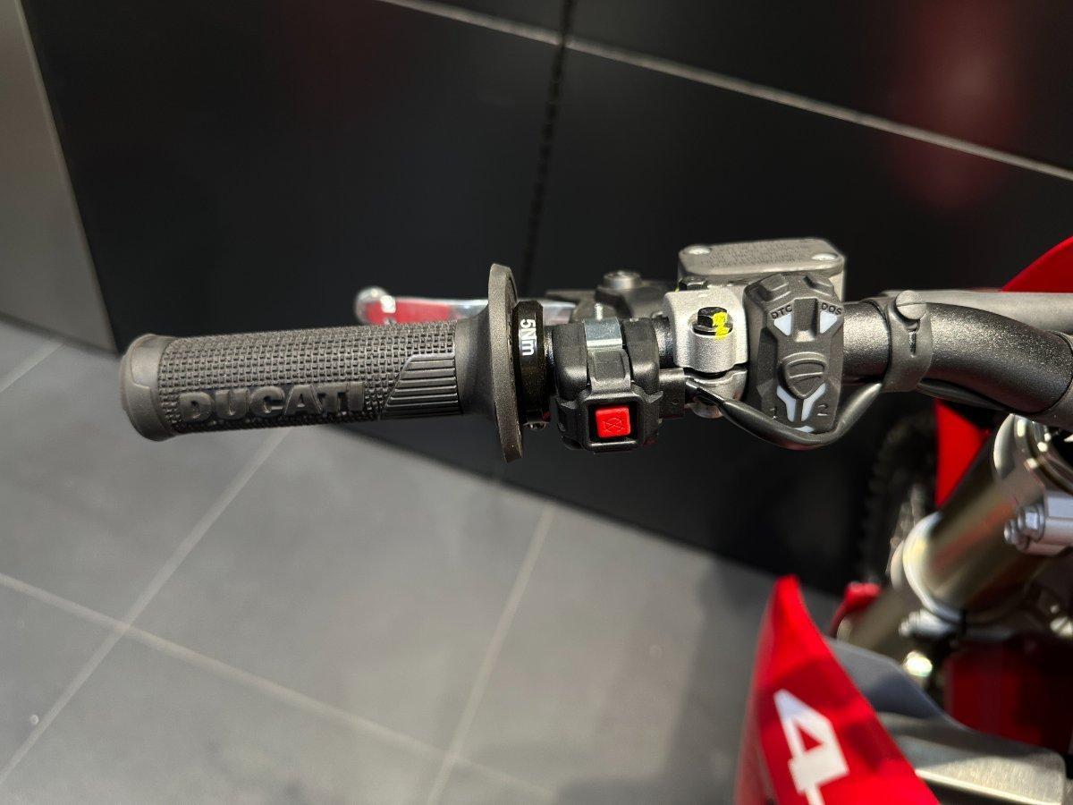 2026 DUCATI DESMO 450 MX MOTOCROSS