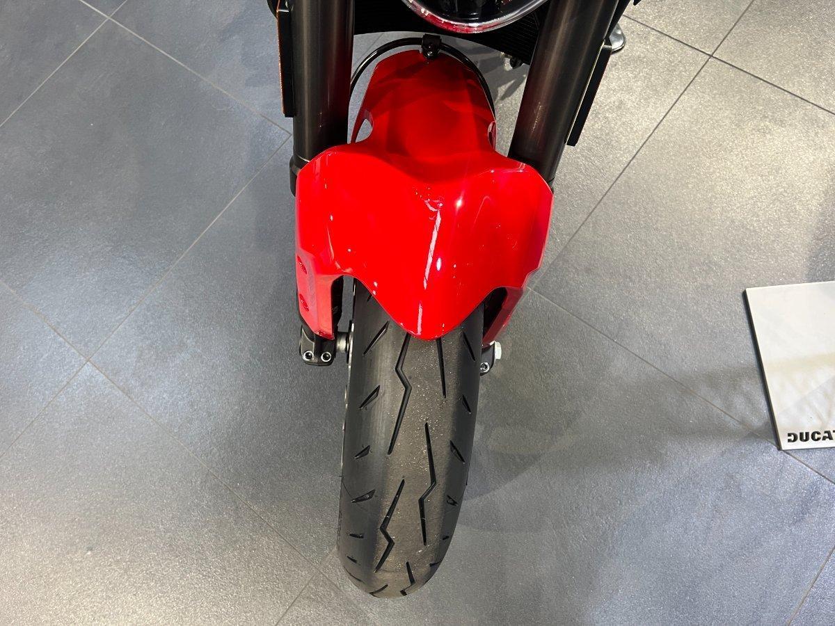 2026 DUCATI MONSTER + ROAD