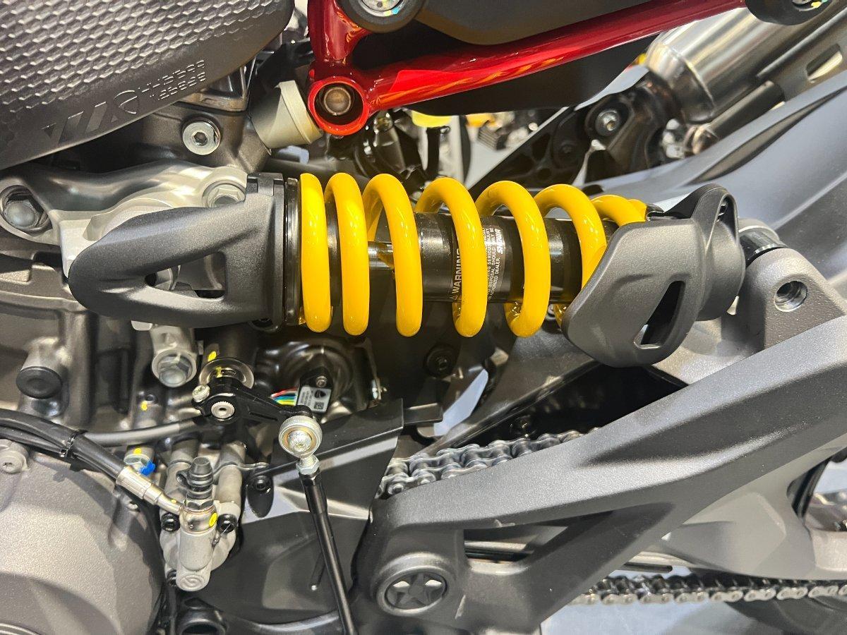 2026 DUCATI MONSTER + ROAD