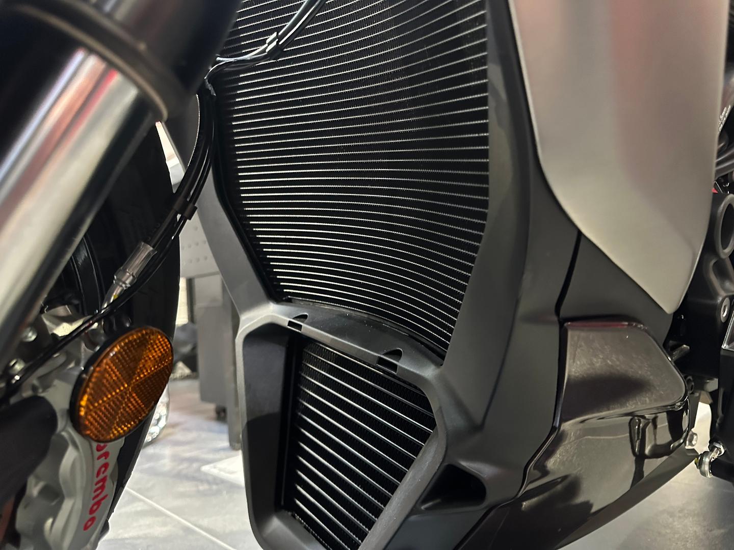 2026 DUCATI XDIAVEL V4 CRUISER