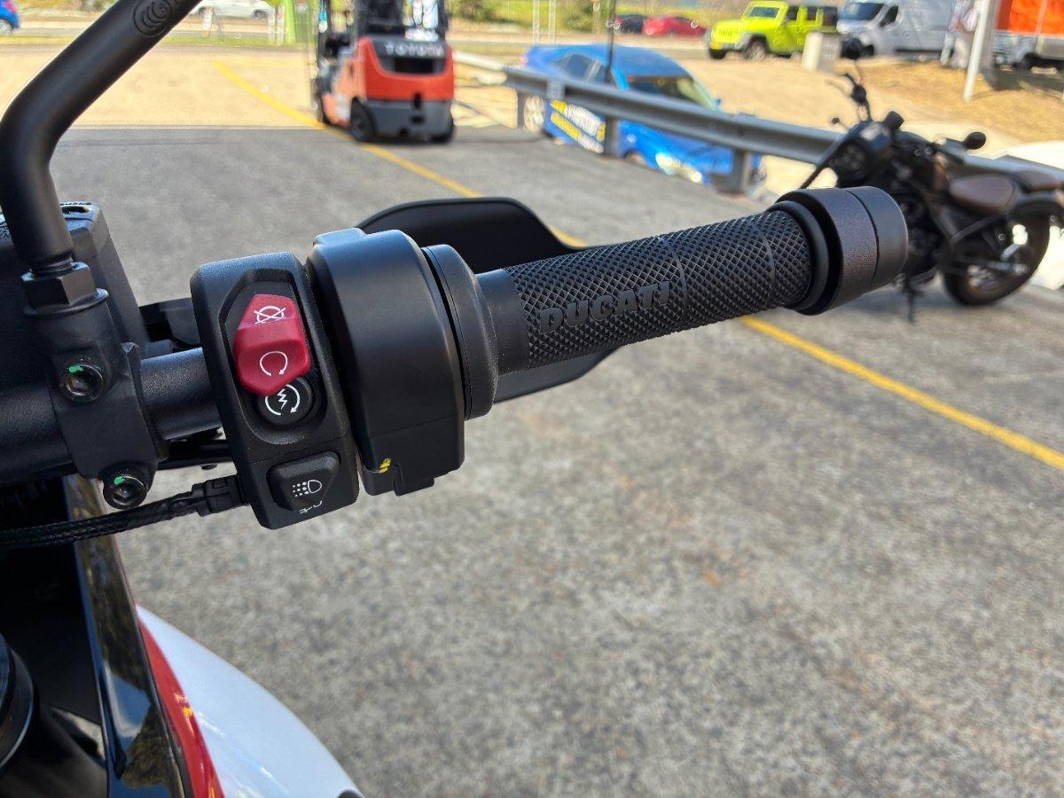 2025 DUCATI DESERTX RALLY DUAL SPORTS