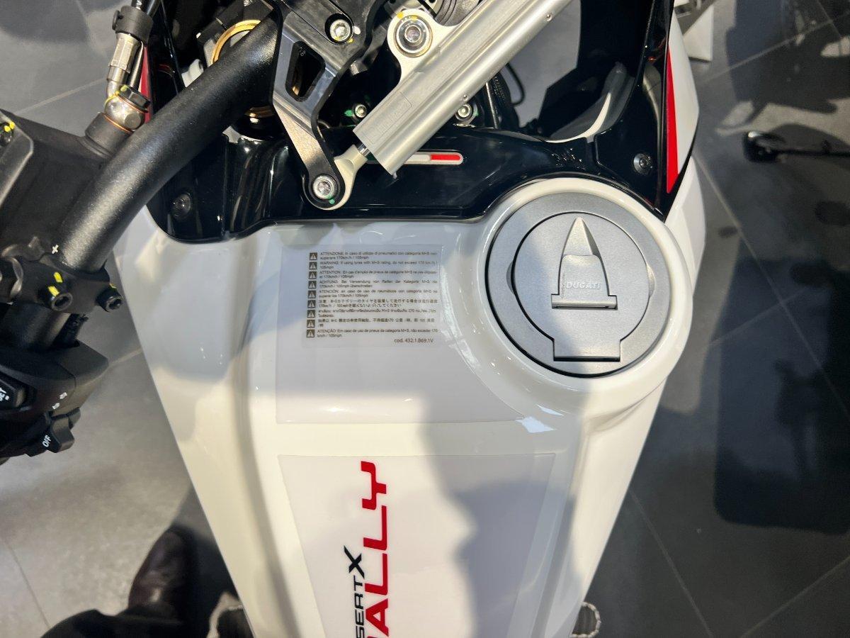 2025 DUCATI DESERTX RALLY DUAL SPORTS