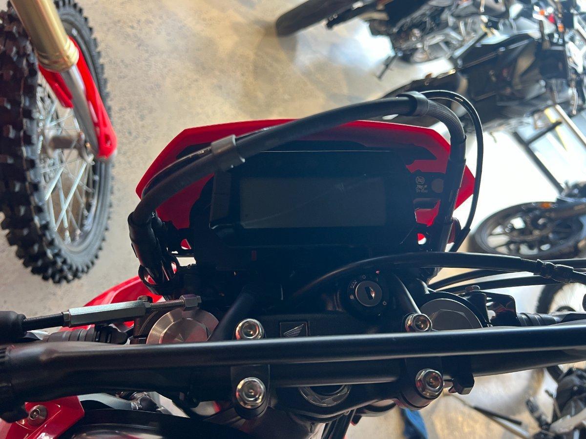 2026 HONDA CRF300LA TRAIL