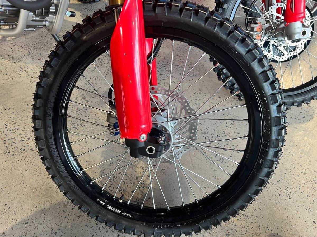 2026 HONDA CRF300LA TRAIL