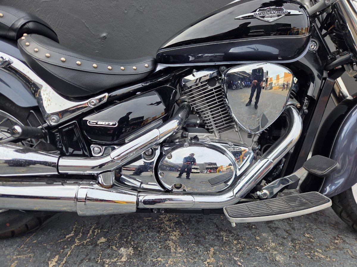 2011 SUZUKI VLR 1800T BOULEVARD (C109RT) CRUISER