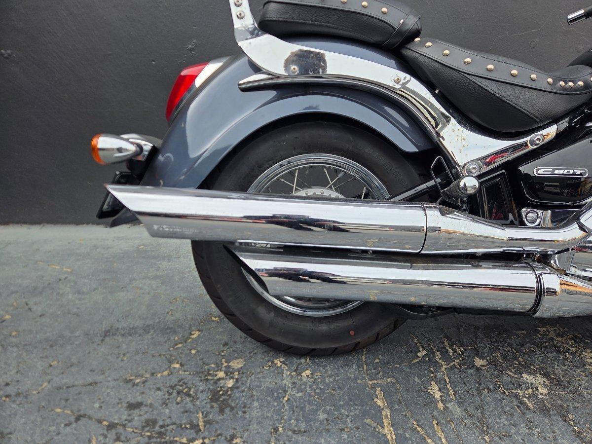 2011 SUZUKI VLR 1800T BOULEVARD (C109RT) CRUISER