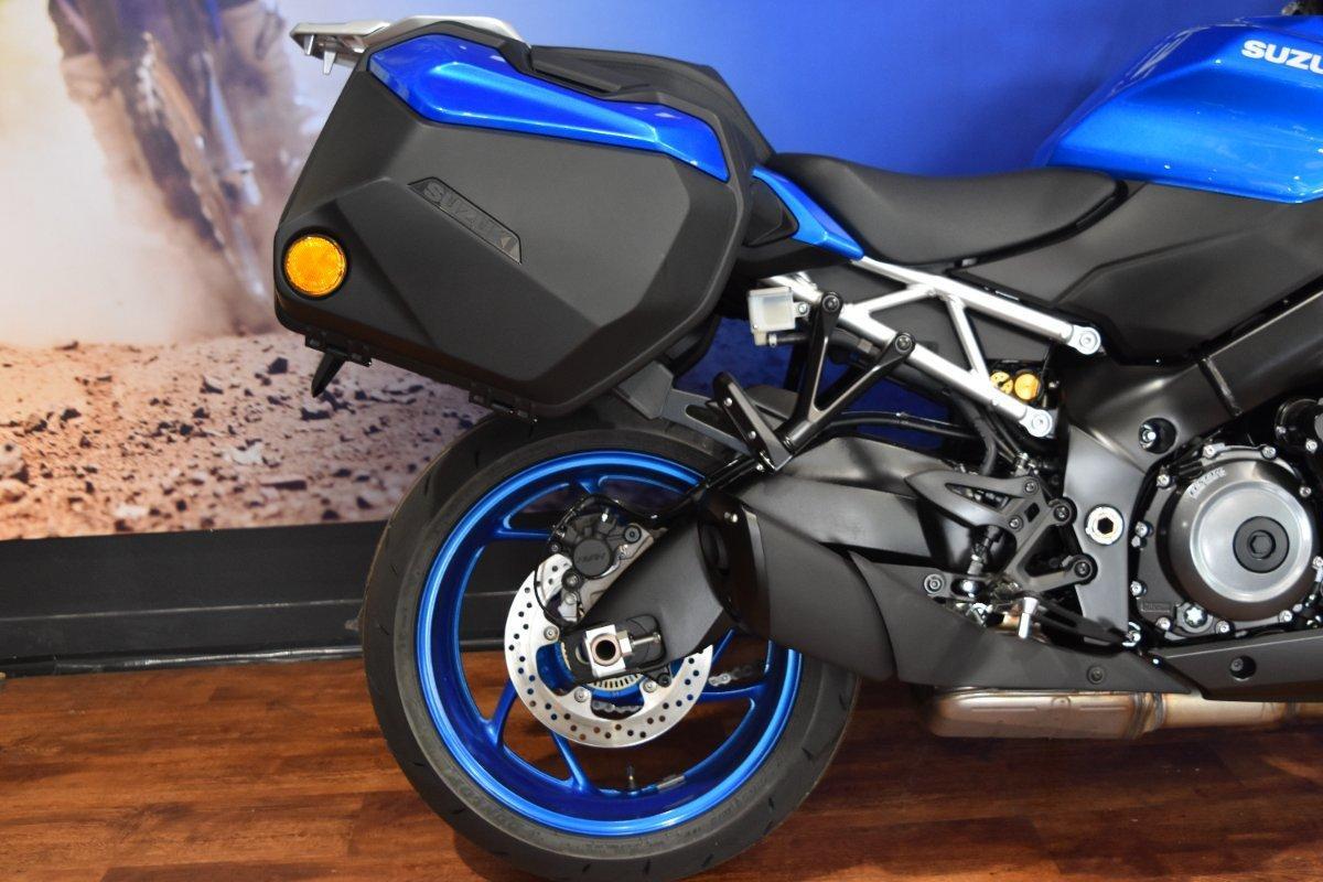 2025 SUZUKI GSX-S1000GT ROAD