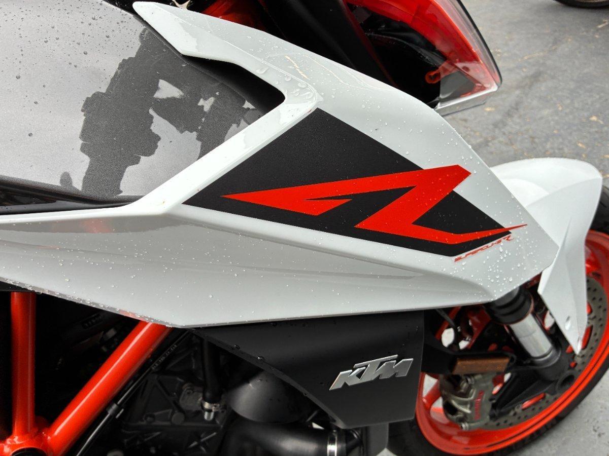 2018 KTM SUPER ADVENTURE S DUAL SPORTS