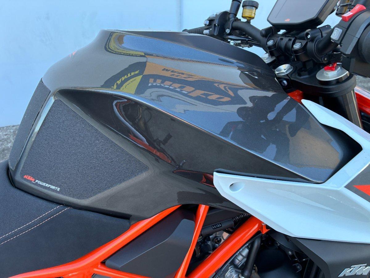 2018 KTM SUPER ADVENTURE S DUAL SPORTS