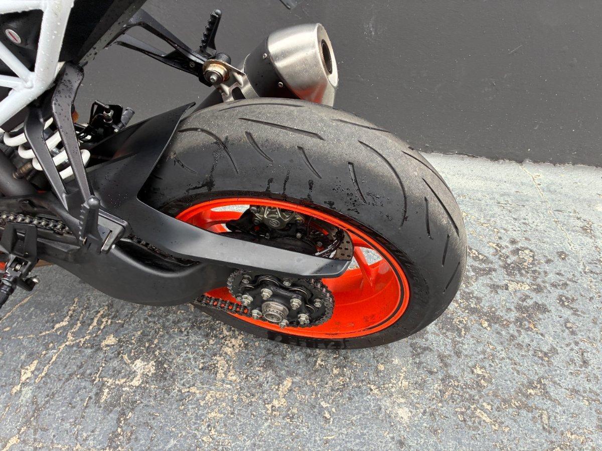 2018 KTM SUPER ADVENTURE S DUAL SPORTS