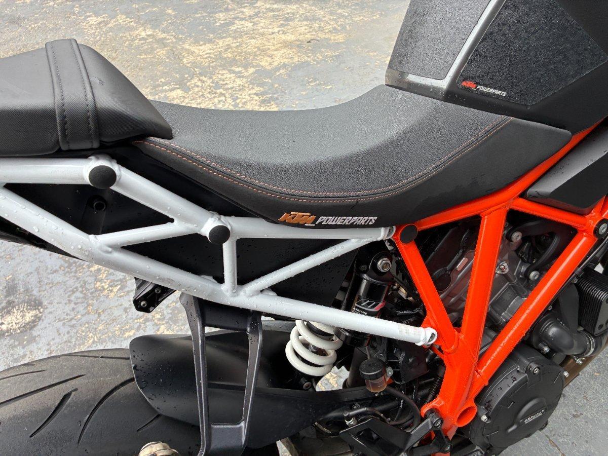 2018 KTM SUPER ADVENTURE S DUAL SPORTS